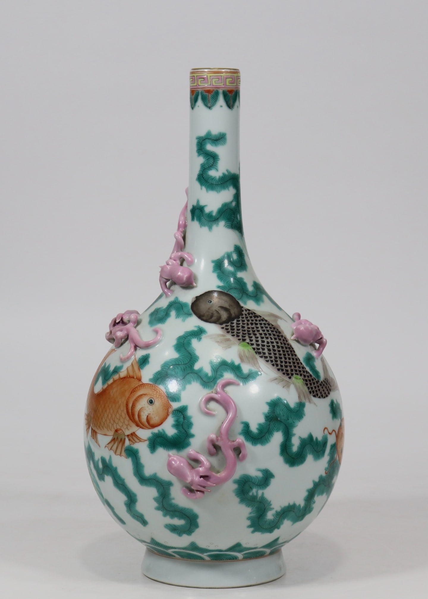 A Rare Famille-Rose Painted Gold Hornwort and Dragon Pattern Vase: A Rare Famille-Rose Painted Gold Hornwort and Dragon Pattern Vase,Qing Dynasty,China,Yongzheng Six-character Mark,Size:14inx6.9in粉彩描金鱼藻龙纹瓶