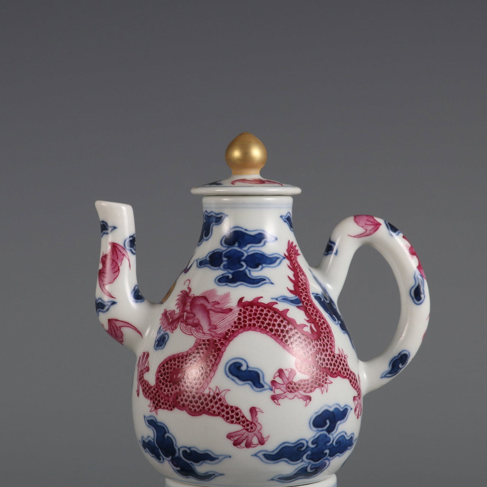 An Exquisite Blue and White Ruby Red-Glazed Dragon Pattern Ewer - 3
