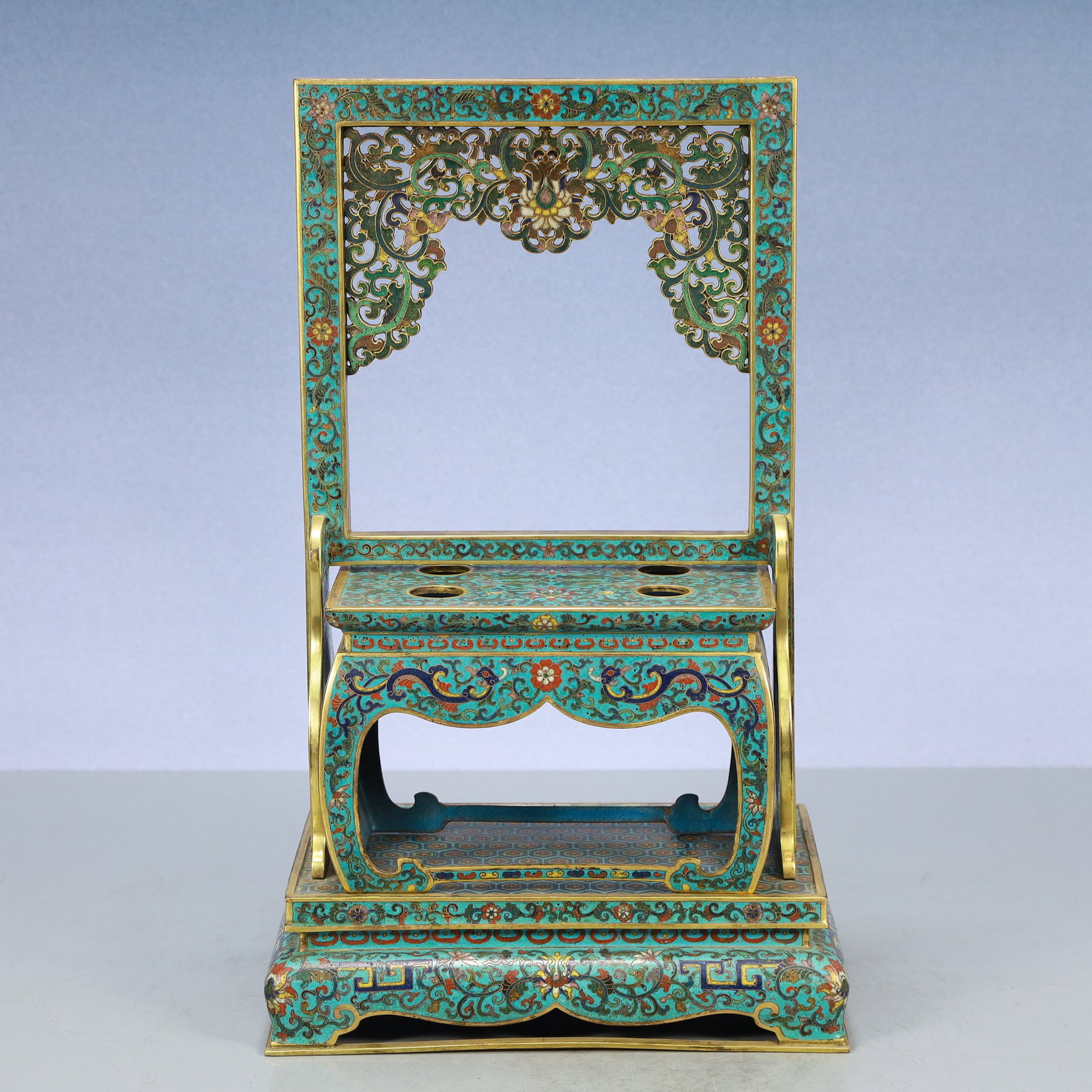 A Exquisite Cloisonne Lotus Pattern Dragon Pattern Ornament: A Exquisite Cloisonne Lotus Pattern Dragon Pattern Ornament Qing Dynasty, China Qianlong Six-character Mark Size::9.4inx6.7inx15.7in