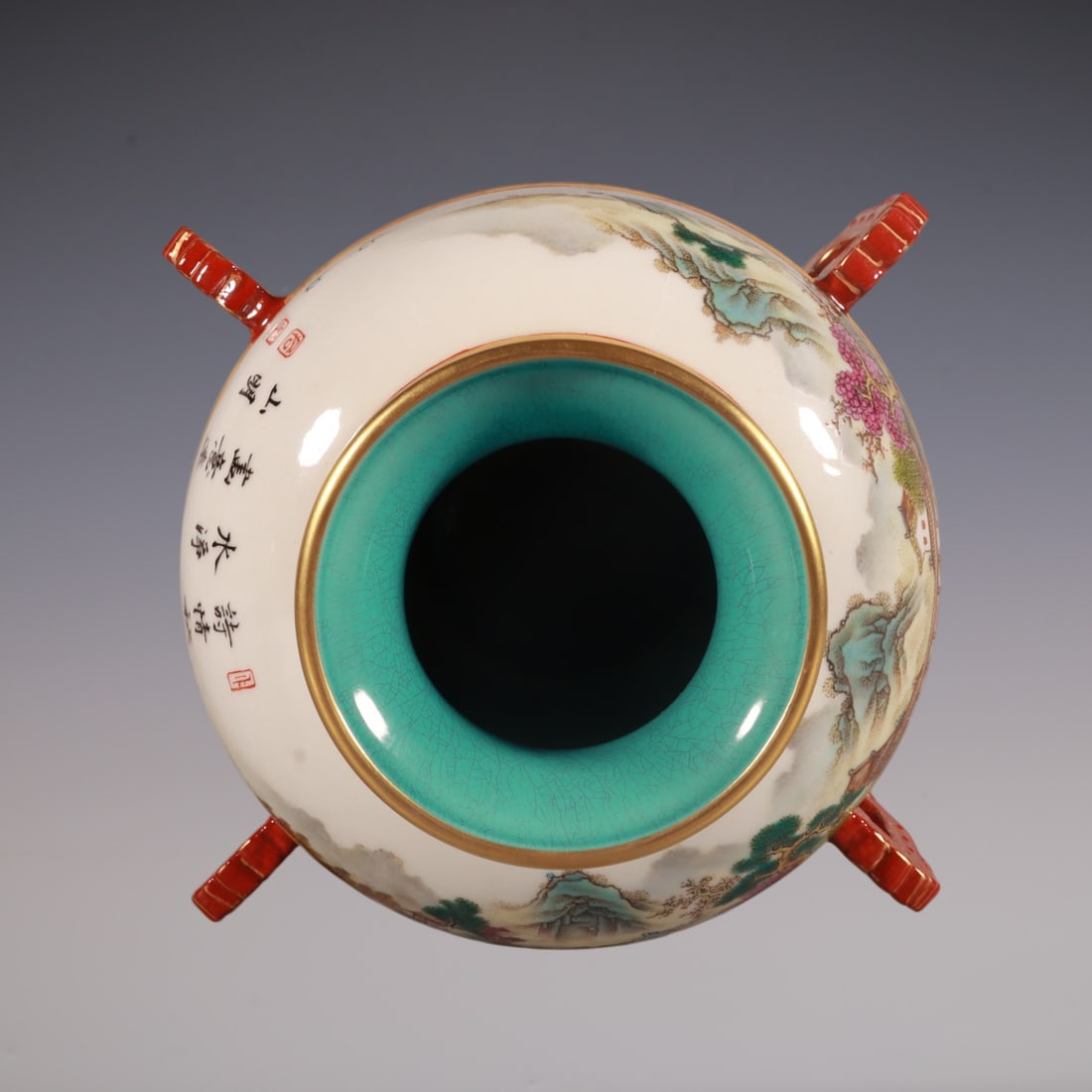 An Exquisite Enamel Lotus Pattern Landscape Pattern Vase - 8