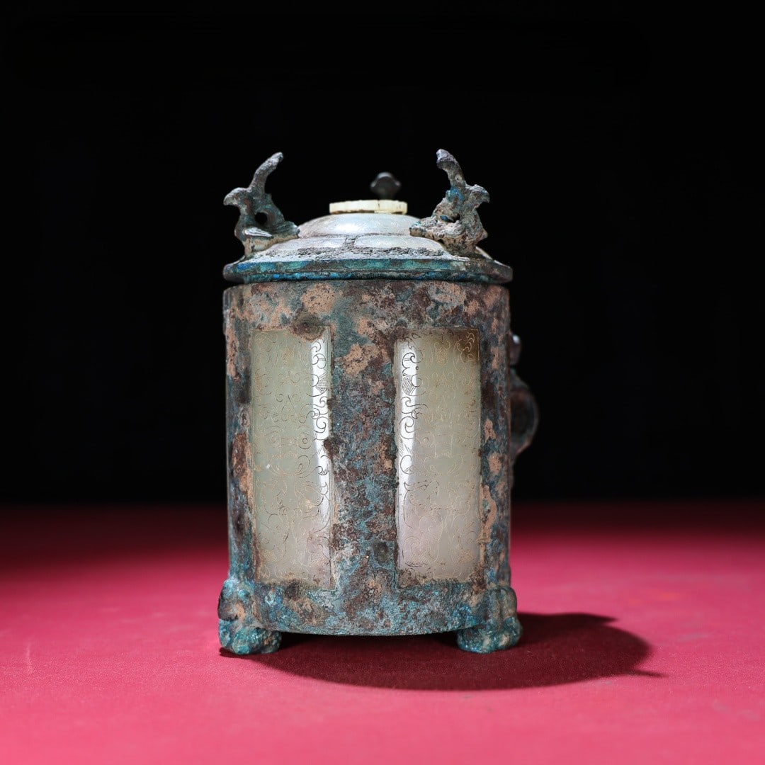 An Exquisite Bronze Inlaid White Jade Beast-Face Pattern Tripod Cup with Cover: An Exquisite Bronze Inlaid White Jade Beast-Face Pattern Tripod Cup with Cover,Qing