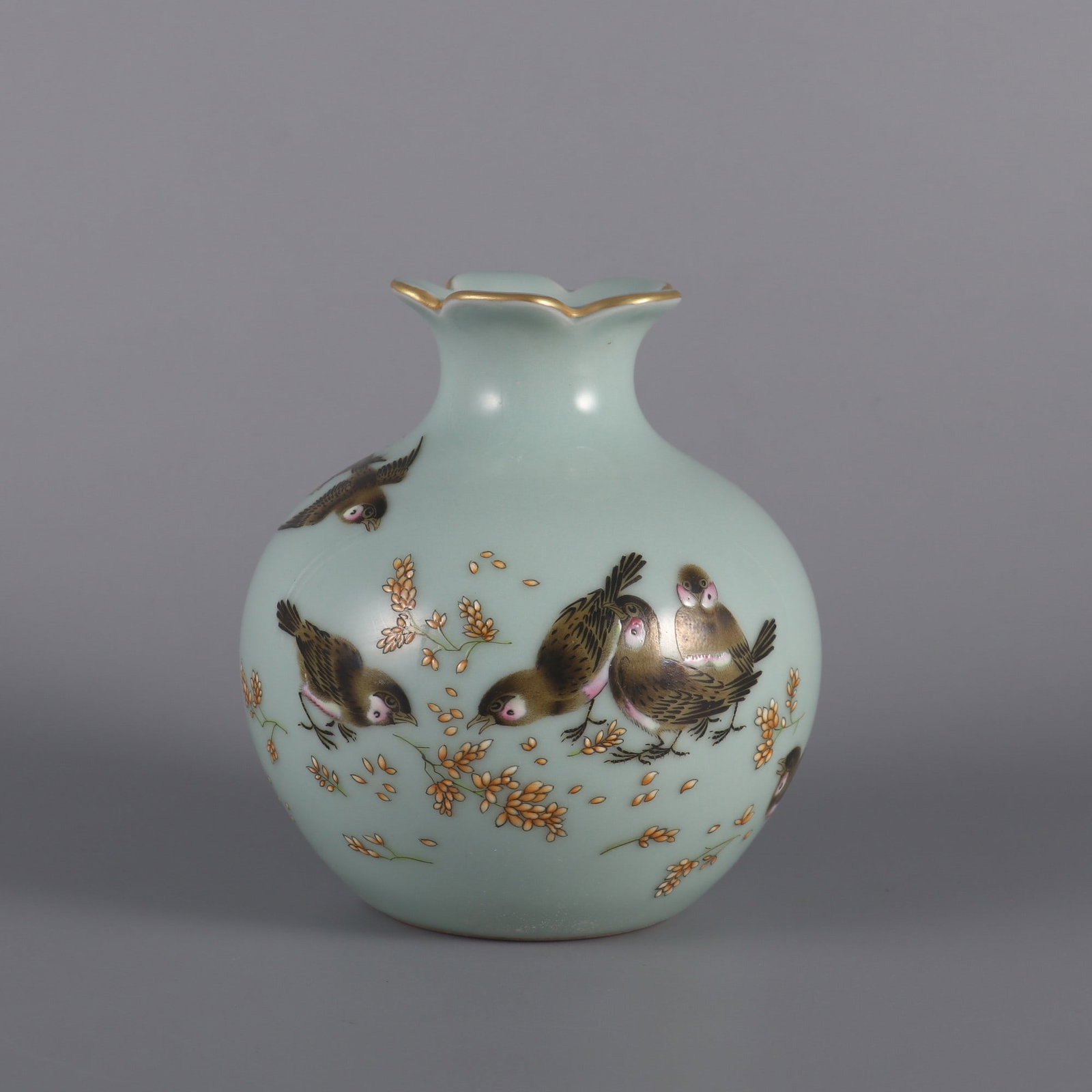 An Exquisite Famille-Rose Celadon Glazed Flower and Bird Pattern Poem Vase: An Exquisite Famille-Rose Celadon Glazed Flower and Bird Pattern Poem Vase Qing Dynasty, China Yongzheng Six-character MarkSize:4.8inx4.1in粉彩青釉花鸟纹ť