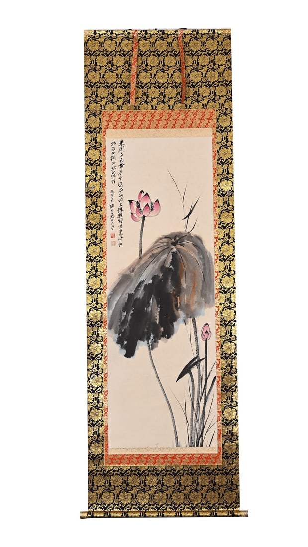 A Chinese Vertical Scroll Ink Painting of Lotus on Paper,Zhang Daqian: A Chinese Vertical Scroll Ink Painting of Lotus on Paper,Zhang Daqian,Size:(Without frame)49.6inx16.9in一幅中国水墨荷花图立轴,张