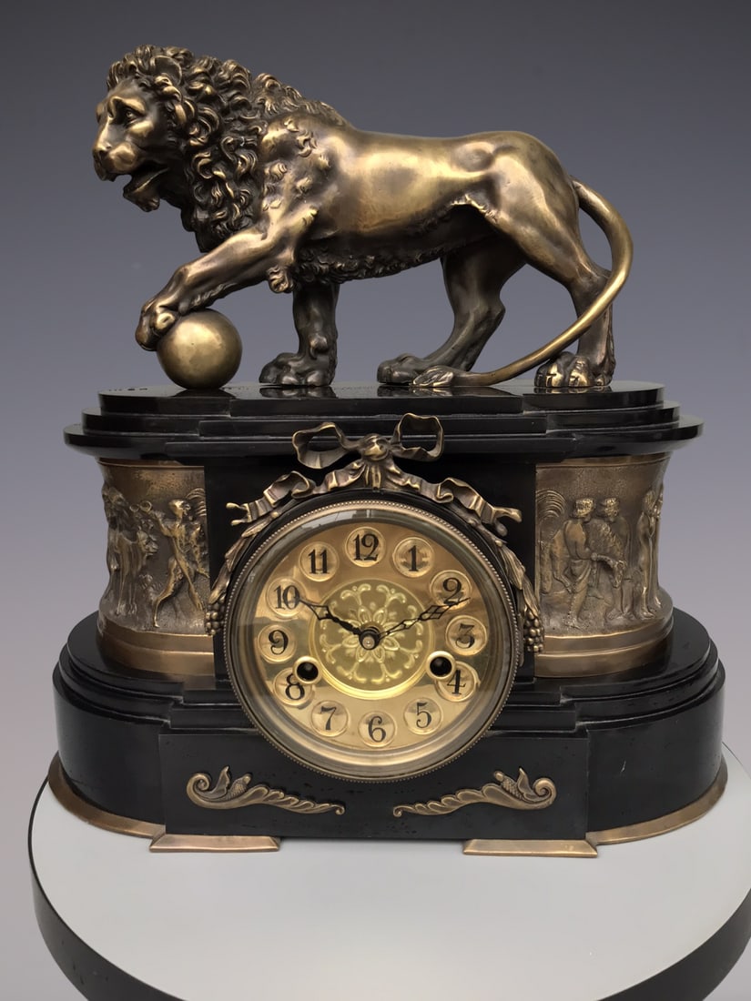 An Exquisite Bronze Character and Story Pattern Clock: An Exquisite Bronze Character and Story Pattern Clock Size:16.5inx9.1inx18.1in铜人物故事纹钟表 Size:42cmx23cmx46cm
