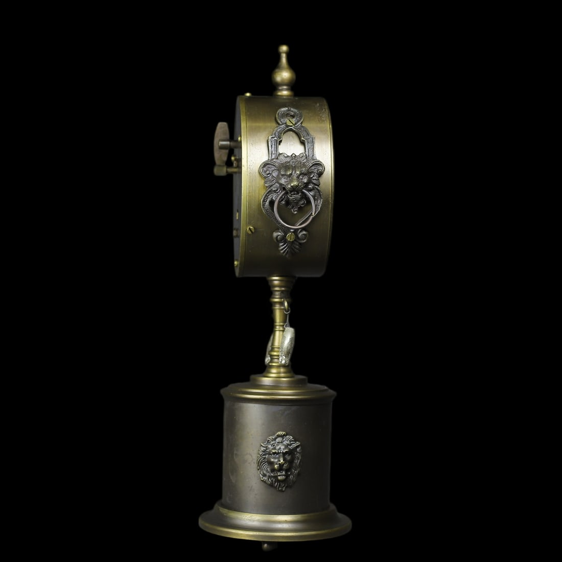An Exquisite Bronze Clock - 9