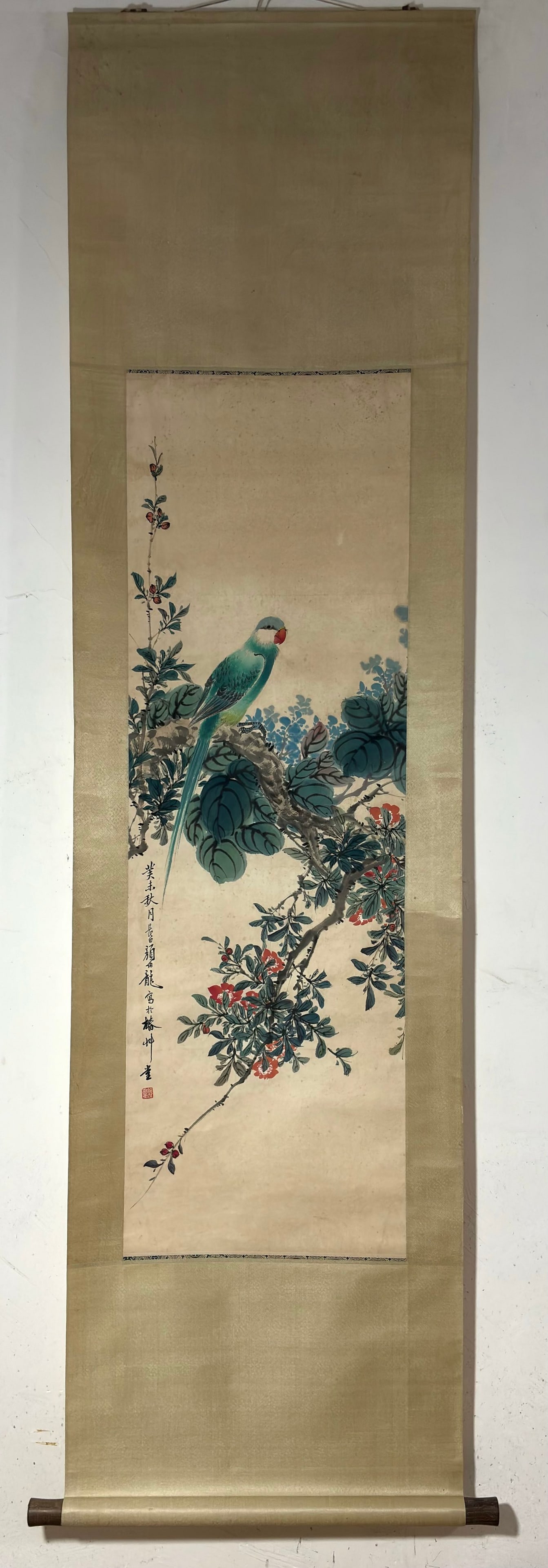 A Chinese Vertical Scroll Ink Painting of Flower and Bird on Paper,Yan Bolong: A Chinese Vertical Scroll Ink Painting of Flower and Bird on Paper,Yan Bolong,Size:(Without frame)45.7inx14.8in一幅中国水墨花鸟画立轴,