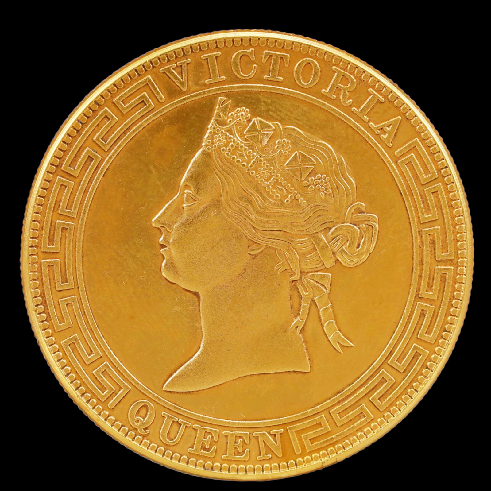 An Exquisite Sterling silver-Gilt Coin: An Exquisite Sterling silver-Gilt Coin,Qing Dynasty, China, Size:1.5in Weight:37.5g