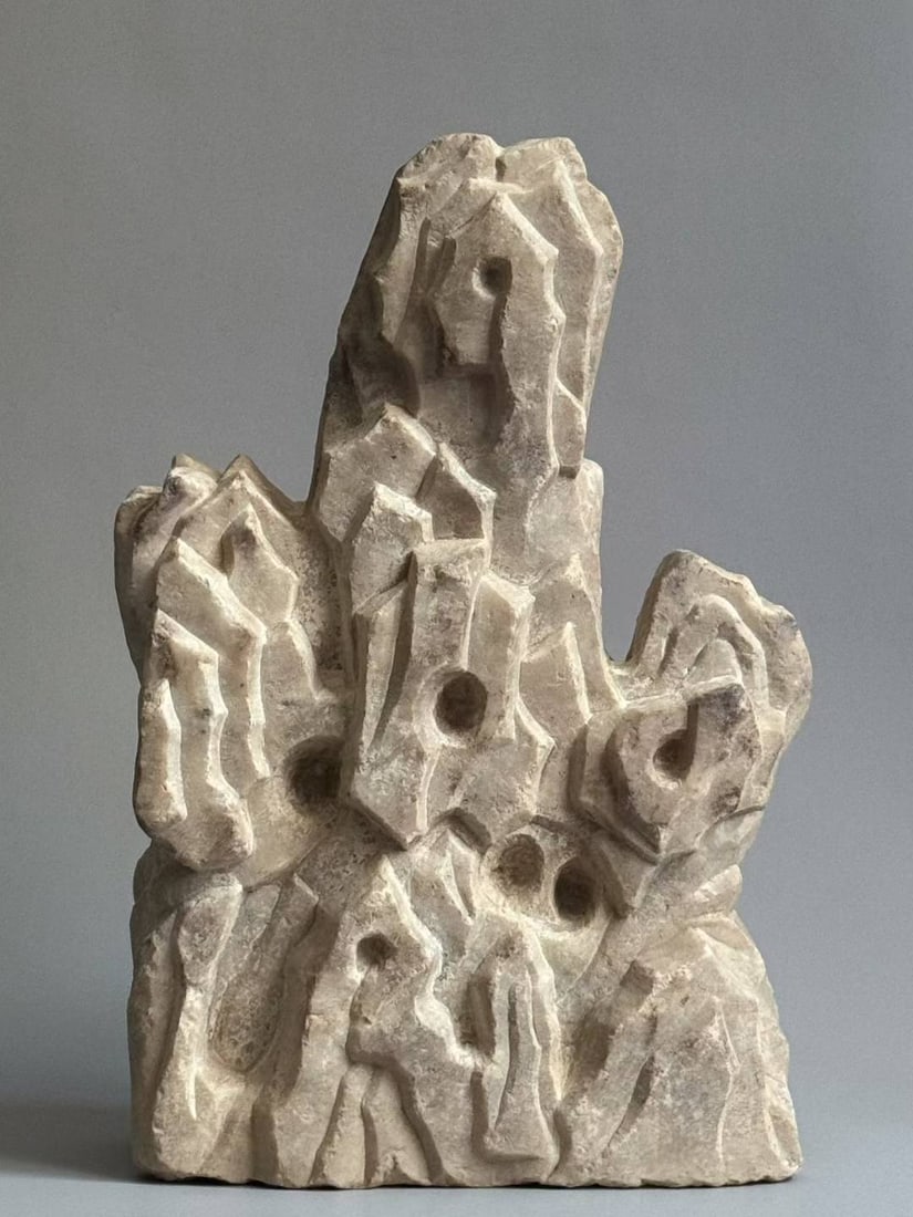 An Exquisite Stone carving Ornament: An Exquisite Stone carving Ornament Qing Dynasty, China Size:10.2inx6.9inx3.1in石雕山子摆件 中国清代Size:26cmx17.5cmx8cm