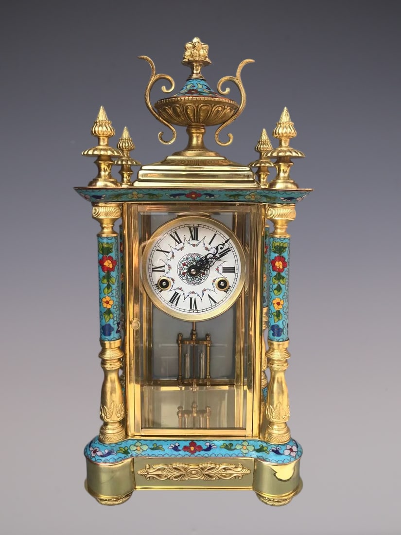 An Exquisite Gilt Bronze Flower Pattern Clock (1 of 9)