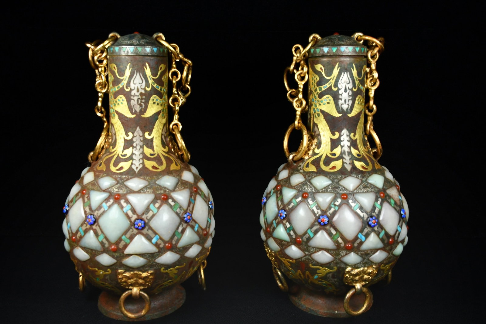 A Pair of Archaic Bronze Inlaid Gold and Silver Dragon Pattern Bottles,Inlaid White Jade: A Pair of Archaic Bronze Inlaid Gold and Silver Dragon Pattern Bottles,Inlaid White Jade,Qing Dynasty, China,Size:11.8inx7.1in,Weight:6800g一对青铜错金银Ƙ