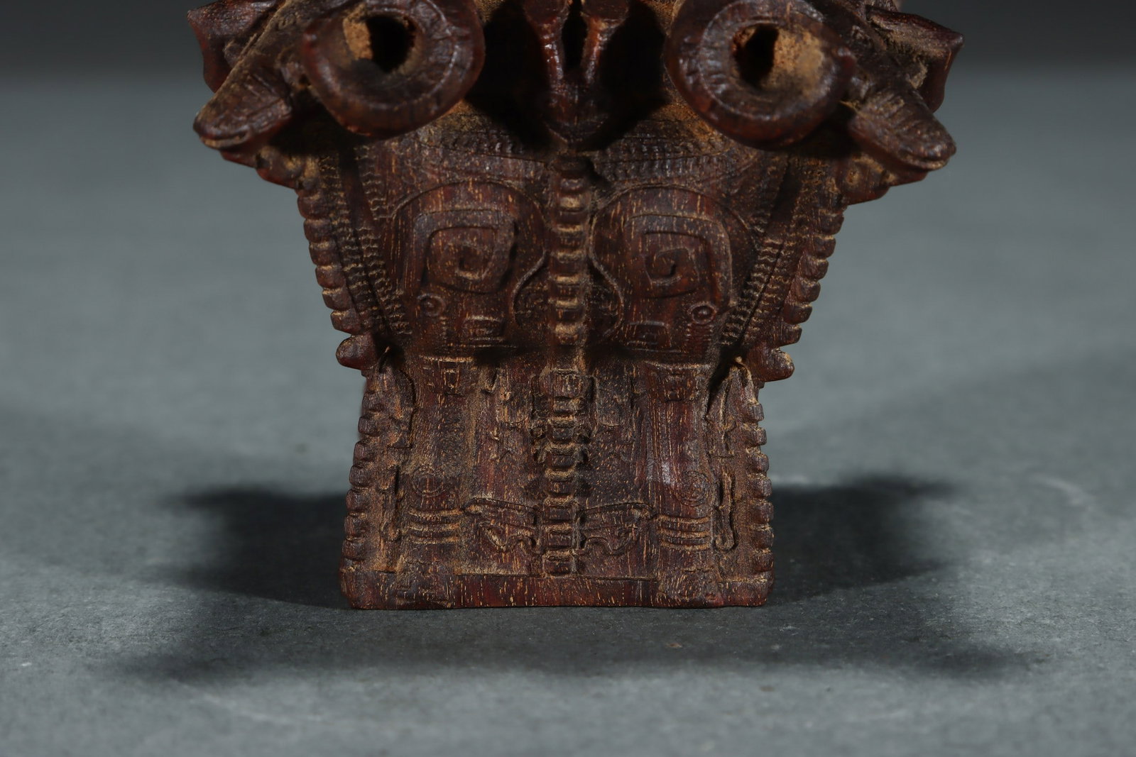 An Exquisite Eaglewood Sheep Pattern Vase - 6