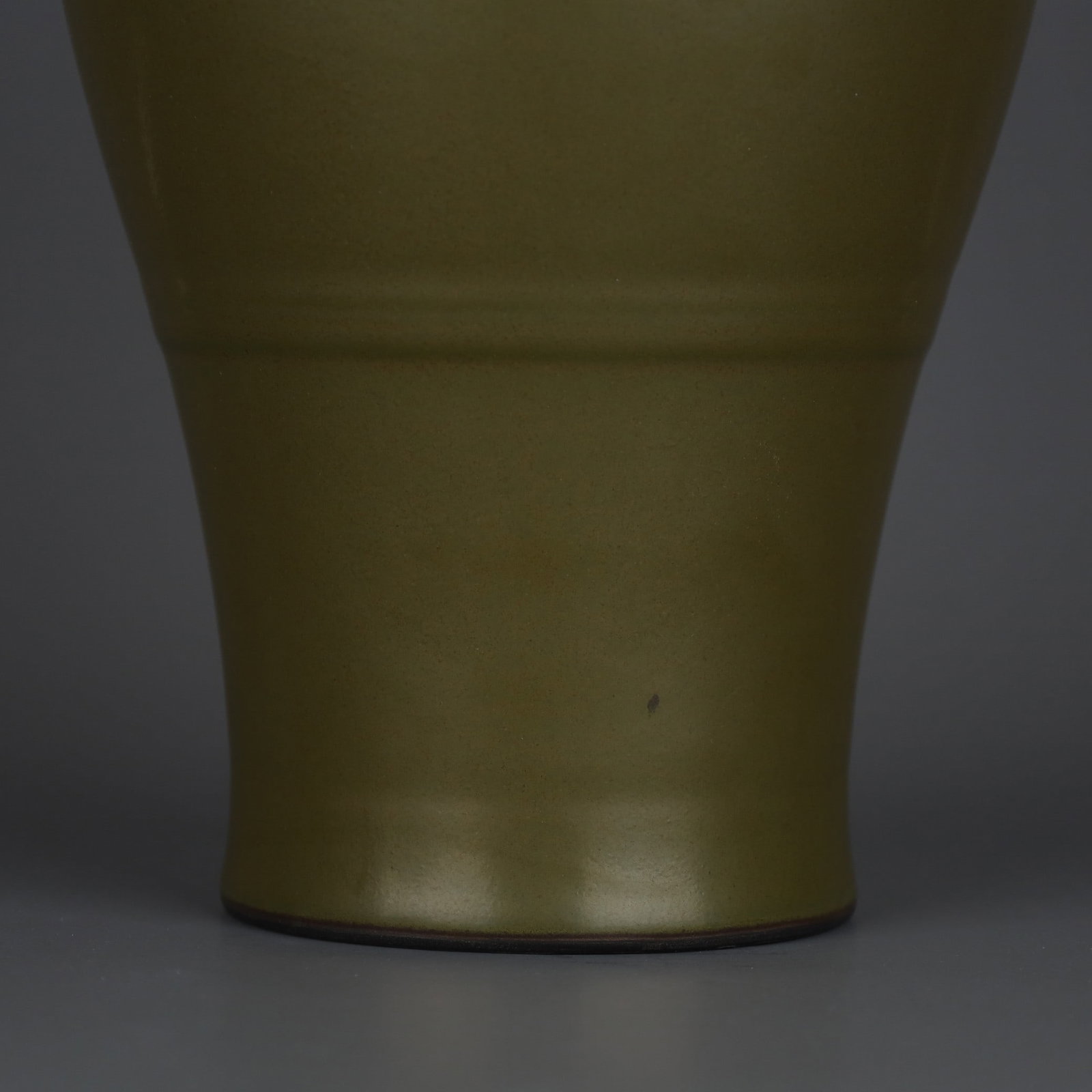 An Exquisite Teadust Glazed String Pattern Vase - 6