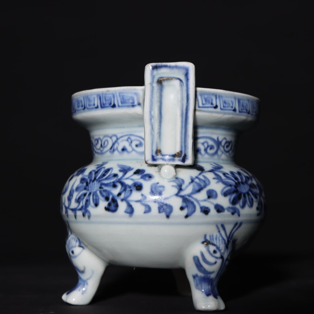 An Exquisite Blue and White Flower Pattern Censer - 7