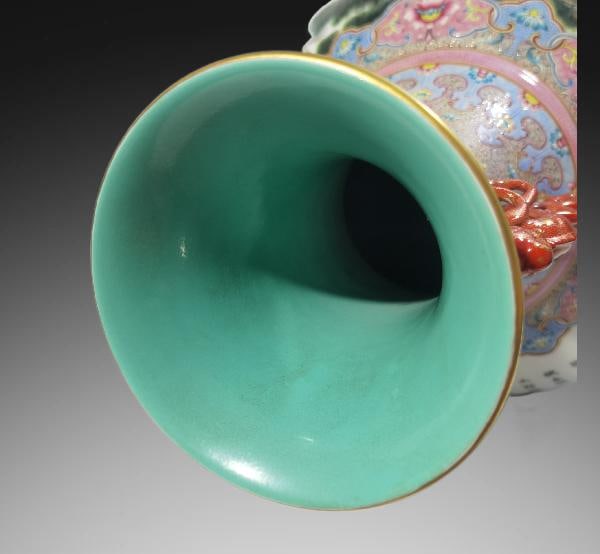 An Exquisite Enamel Rabbit Pattern Dragon-Ears Vase - 8