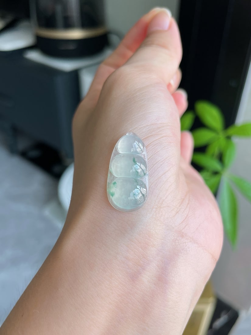 An Exquisite Jadeite Fortune Bean Loose Stone (1 of 5)