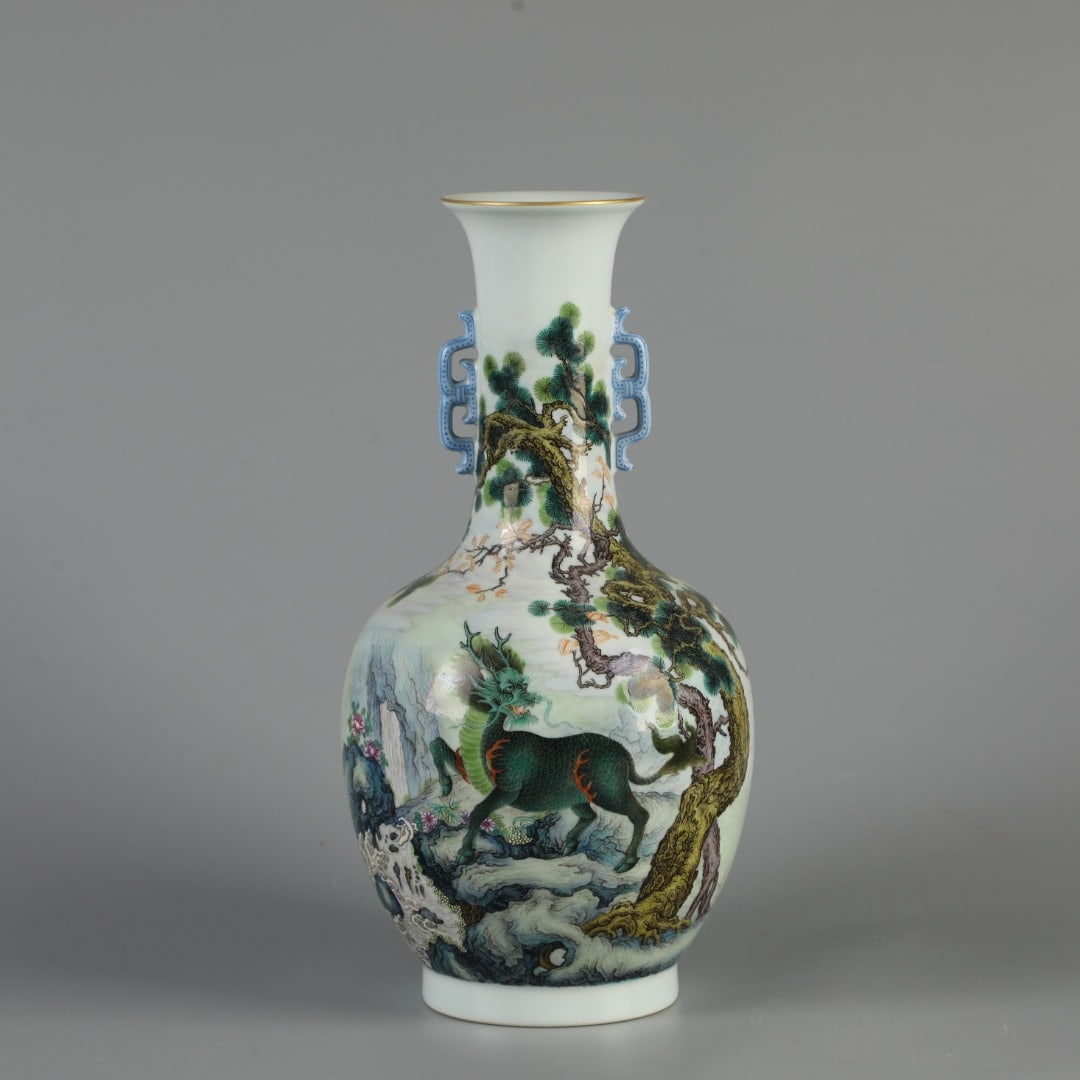 An Exquisite Famille-Rose Kylin Pattern Vase: An Exquisite Famille-Rose Kylin Pattern Vase,Qing Dynasty, China,Qianlong Six-character Mark,Size:13.8inx6.5in 粉彩麒麟纹瓶,中国清代,乾