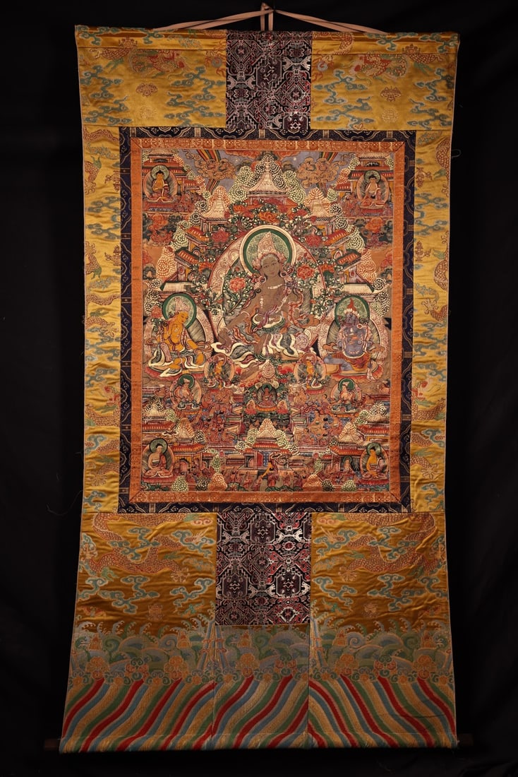 An Exquisite Green Tara Thangka: An Exquisite Green Tara Thangka,Ming Dynasty, China,Size:59.1inx31.5in(Whole),35inx23.6in(Leather Core) 绿度母唐卡,中国明代