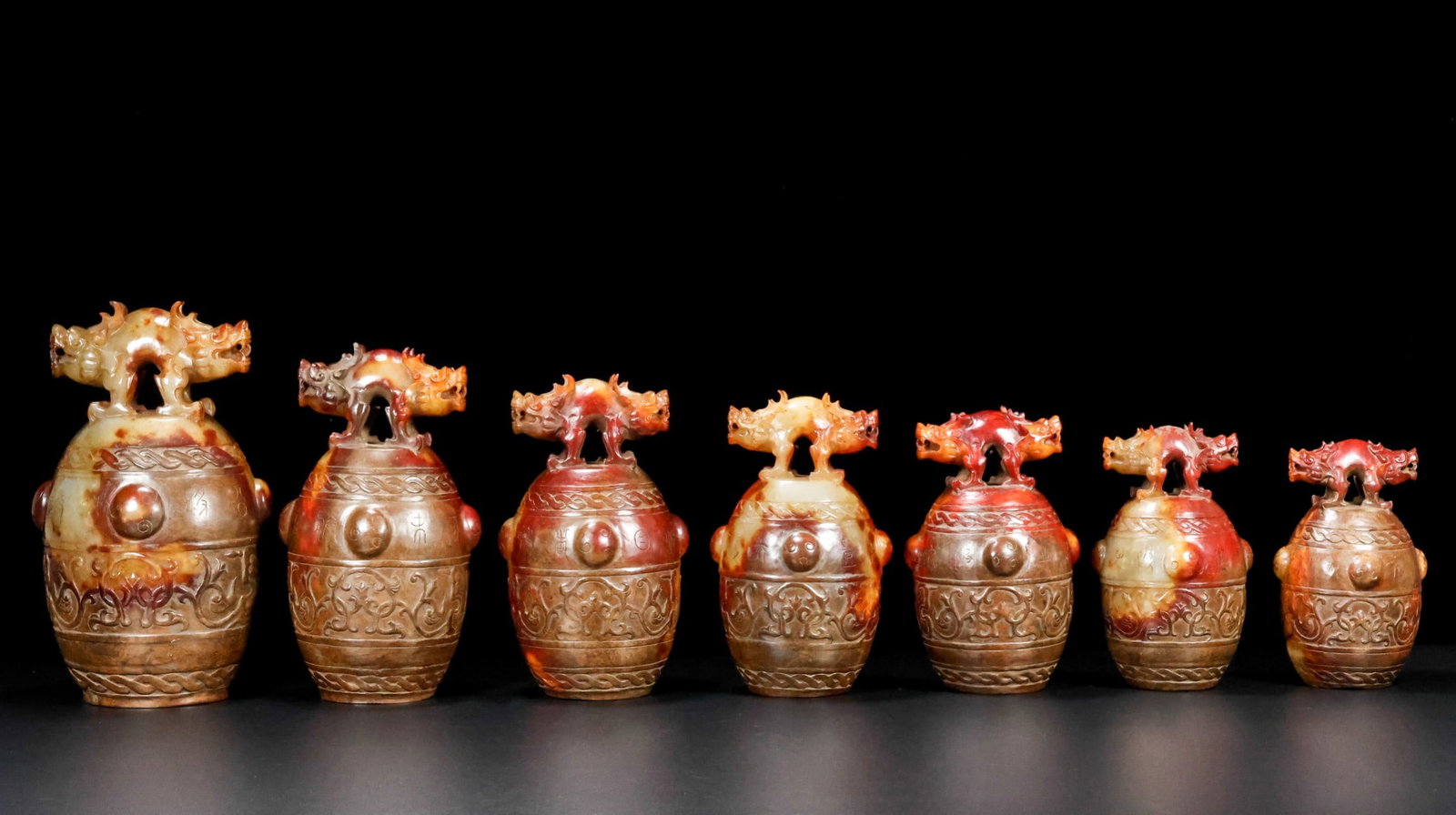 A Set of Exquisite Hotan Jade Dragon Handle Chime: A Set of Exquisite Hotan Jade Dragon Handle Chime,Han Dynasty, China,Size:4.7inx2.8inx7.9in(Largest),3.1inx2inx5.1in(Smallest) ,Weight:5730g