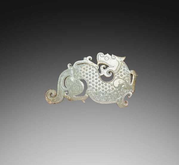 A pair of Exquisite Hotan Jade Dragon Pendant: A pair of Exquisite Hotan Jade Dragon Pendant,Han Dynasty, China,Size:4.3in,Weight:130g 一对和田玉龙佩,中国汉代