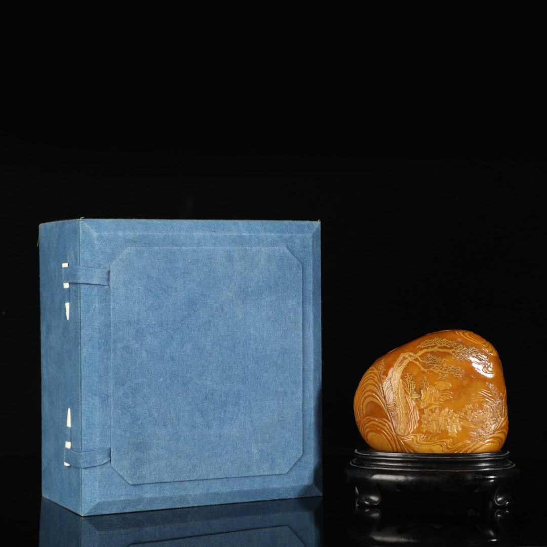 An Exquisite Shoushan Stone Landscape and Figures Pattern Seal: An Exquisite Shoushan Stone Landscape and Figures Pattern Seal,Modern Period of China,With Mark,Size:4.3inx3.9in ,Weight:1105g