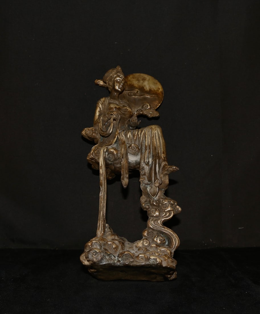 An Exquisite Silver-Gilt Copper Figures Ornament - 9