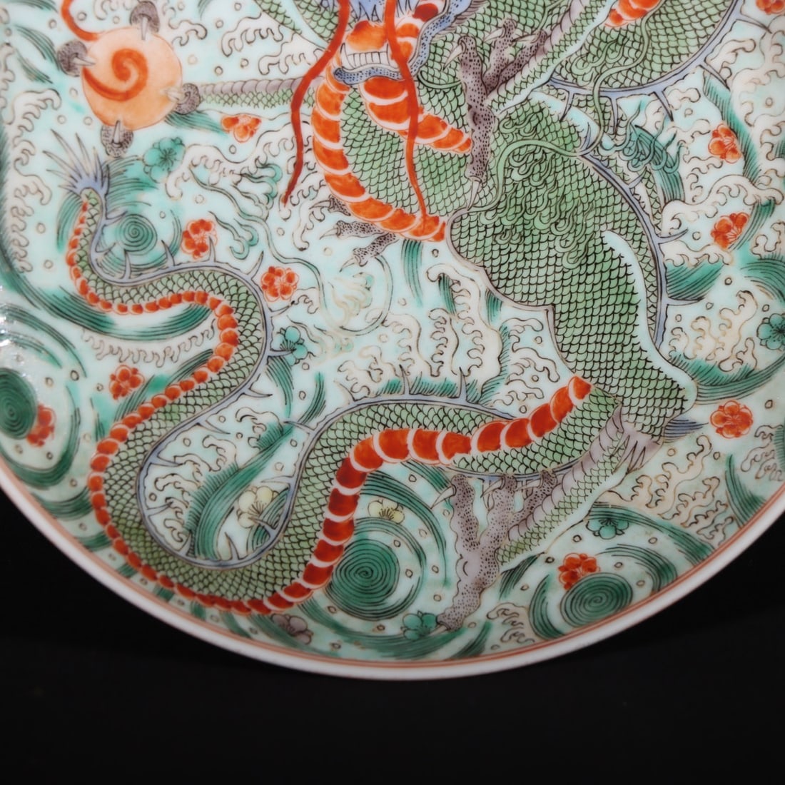 An Exquisite Wucai Dragon Pattern Plate - 5