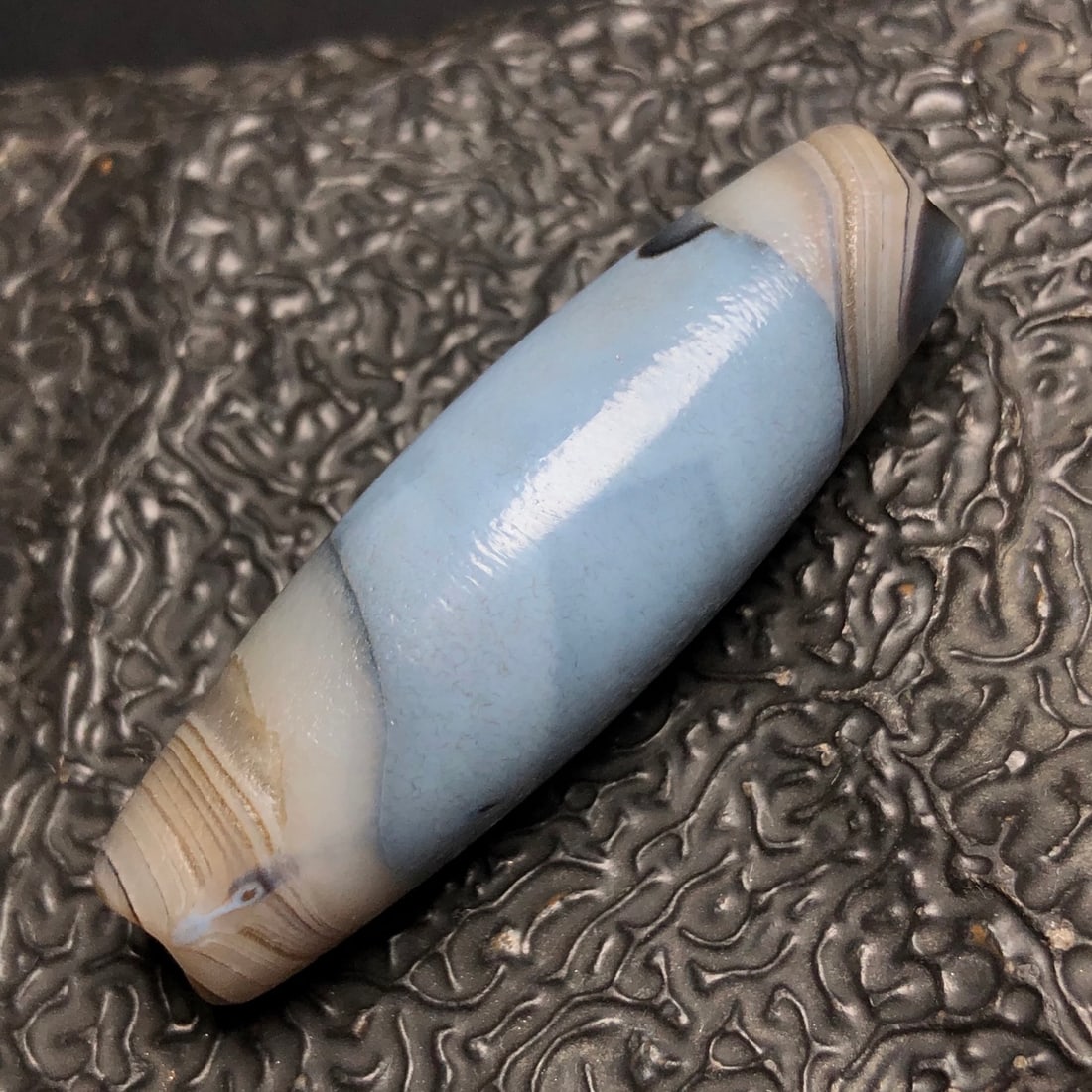 An Exquisite Agate Dzi bead - 4