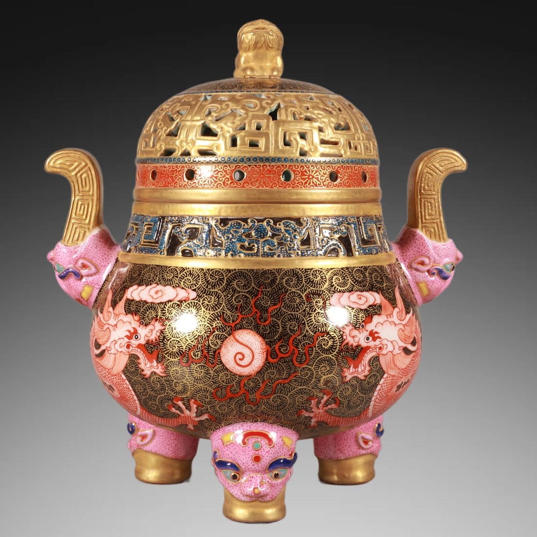 An Exquisite Enamel Painted Gold Dragon Pattern Tripod Censer: An Exquisite Enamel Painted Gold Dragon Pattern Tripod Censer,Qing Dynasty, China,Qianlong Six-character Mark,Size:7.9inx5.5in
