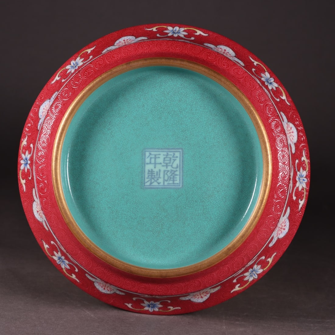An Exquisite Enamel Painted Gold Lotus Pattern Vase - 8