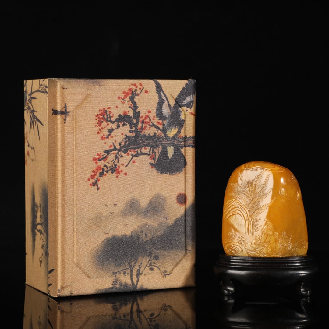 An Exquisite Shoushan Stone Character and Story Pattern Seal: An Exquisite Shoushan Stone Character and Story Pattern Seal,Modern Period of China,With Mark,Size:3.9inx3in ,Weight:512g 寿山石人物故事纹印౉
