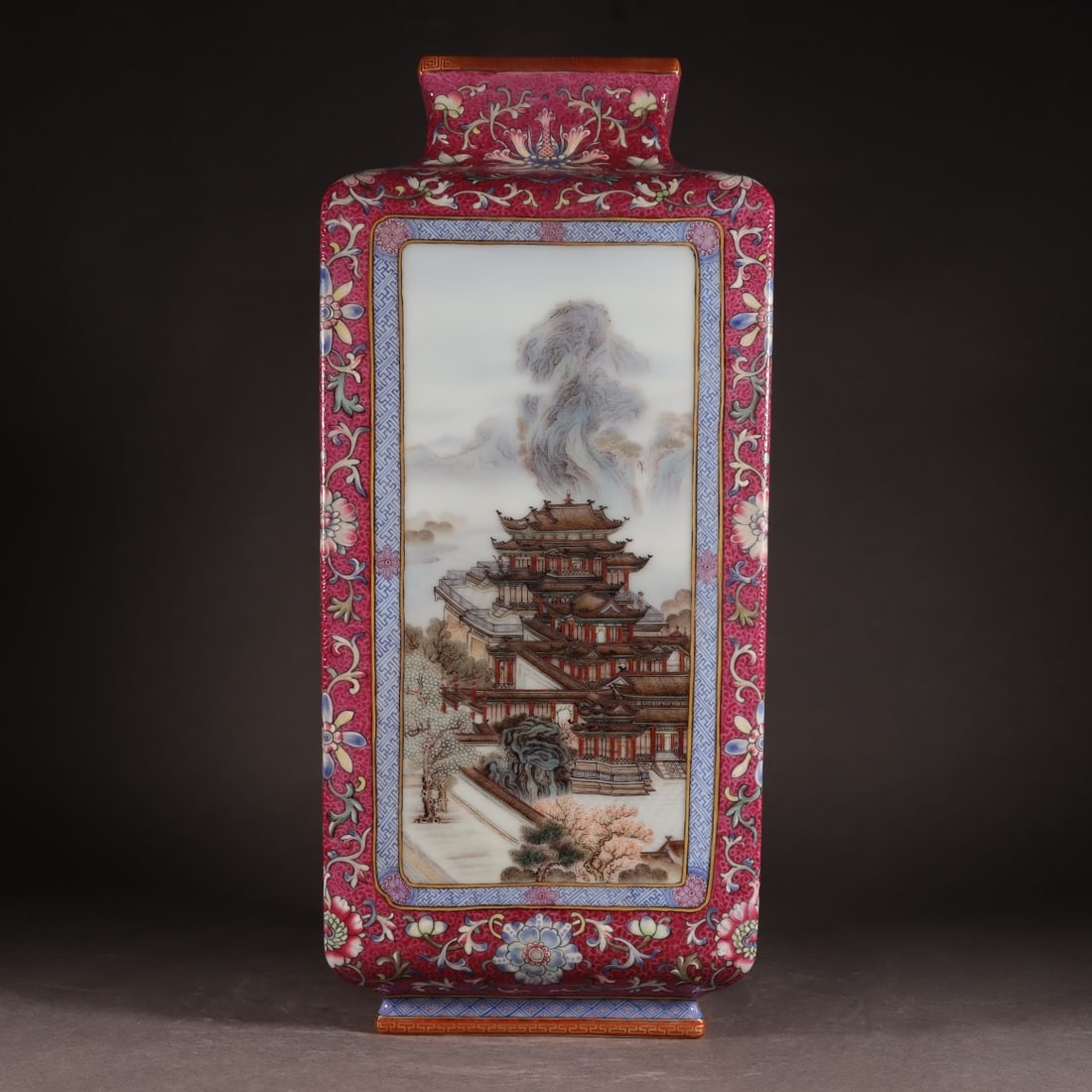 An Exquisite Ruby Red-Glazed Famille-Rose Landscape Pattern Vase: An Exquisite Ruby Red-Glazed Famille-Rose Landscape Pattern Vase,Qing Dynasty, China,Qianlong Four-character Mark,Size:14.8inx6.3inx3.9in 胭脂红粉彩山水ಬ