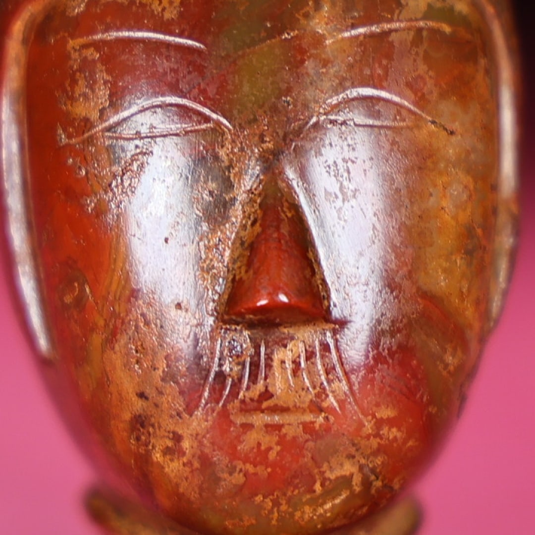 An Exquisite Agate Human Head Ornament - 2