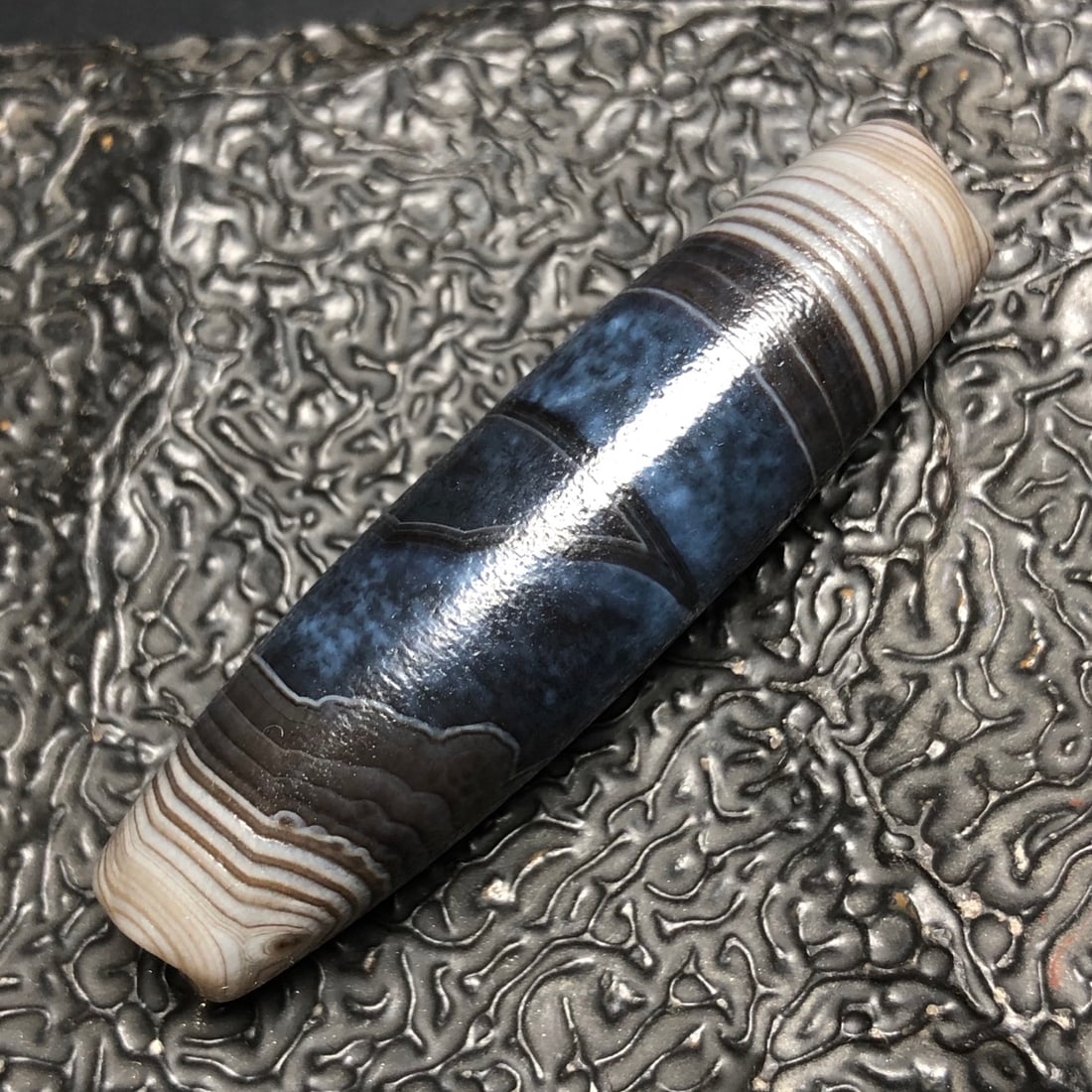 An Exquisite Agate Dzi bead - 2