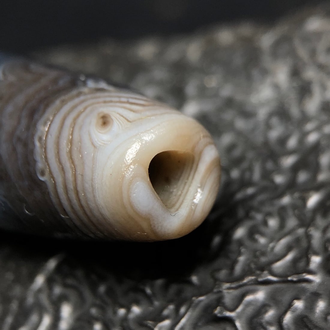 An Exquisite Agate Dzi bead - 7