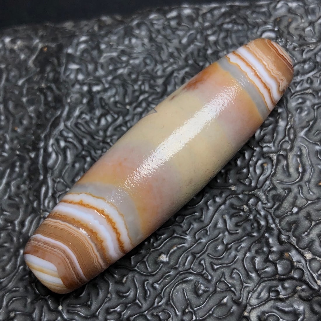 An Exquisite Agate Dzi bead - 3