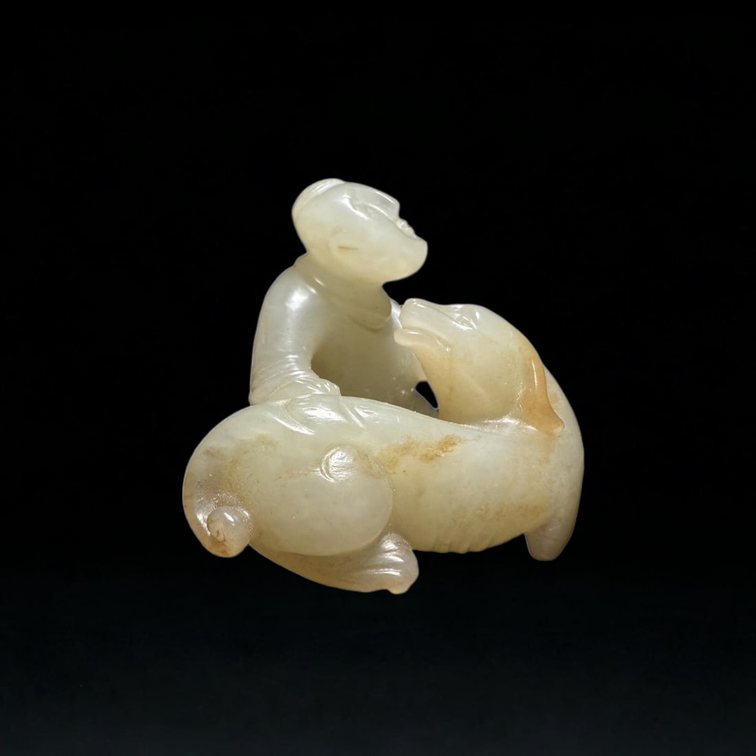 An Exquisite Hotan Jade Human Figure - 5