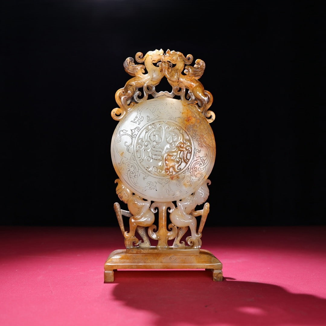 An Exquisite Hotan Jade Drum Ornament: An Exquisite Hotan Jade Drum Ornament,Han Dynasty, China,Size:10.6inx5.1inx2.2in,Weight:1335g 和田玉鼓摆件,中国汉代