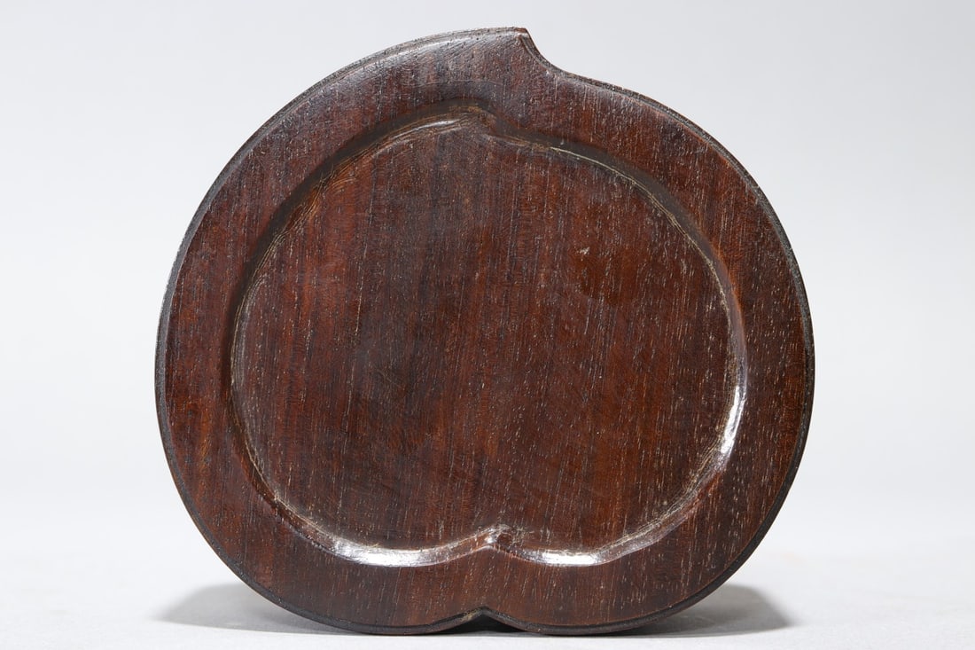 An Exquisite Redwood Figures Pattern Box - 9