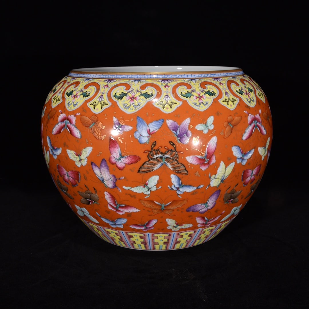 An Exquisite Iron-Red Flower and Butterfly Pattern Vat: An Exquisite Iron-Red Flower and Butterfly Pattern Vat,Qing Dynasty, China,Qianlong Six-character Mark,Size:8.7inx12.2in