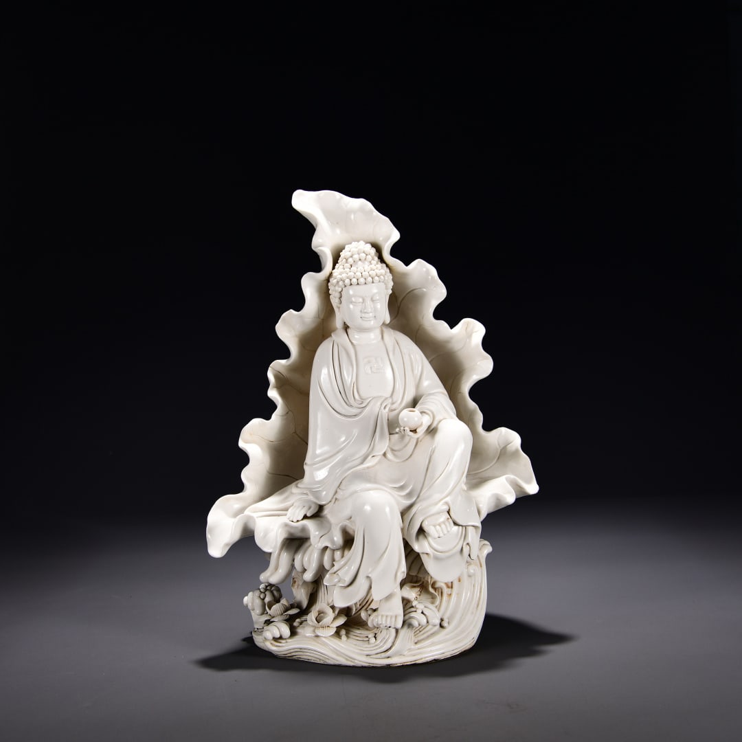 An Exquisite Blanc-de-Chine White Glaze Buddha statue of Medicine Master: An Exquisite Blanc-de-Chine White Glaze Buddha statue of Medicine Master,Ming Dynasty, China,With Mark,Size:18.1inx13in