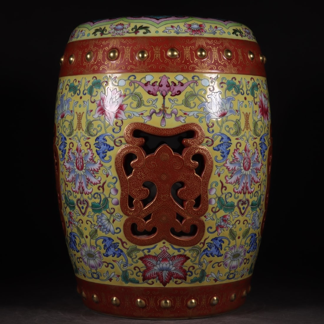 An Exquisite Yellow Ground Famille-Rose Iron-Red Painted Gold Flower Pattern Stool: An Exquisite Yellow Ground Famille-Rose Iron-Red Painted Gold Flower Pattern Stool,Qing Dynasty, China,Qianlong Four-character Mark,Size:12.4inx6.3in 黄地粉彩矾红&#