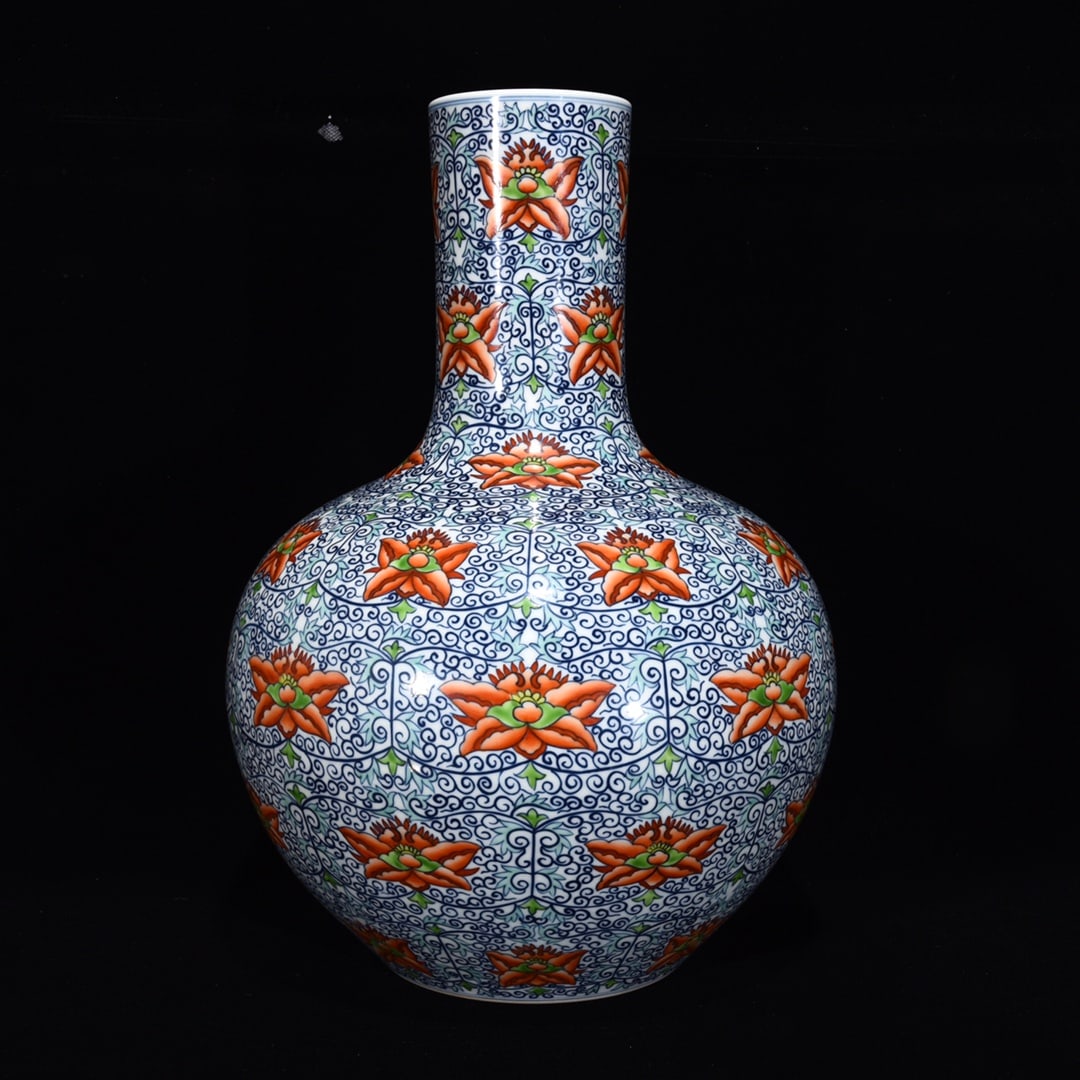 An Exquisite Blue and White Doucai Flower Pattern Vase: An Exquisite Blue and White Doucai Flower Pattern Vase,Qing Dynasty, China,Yongzheng Six-character Mark,Size:16.5inx11.4in