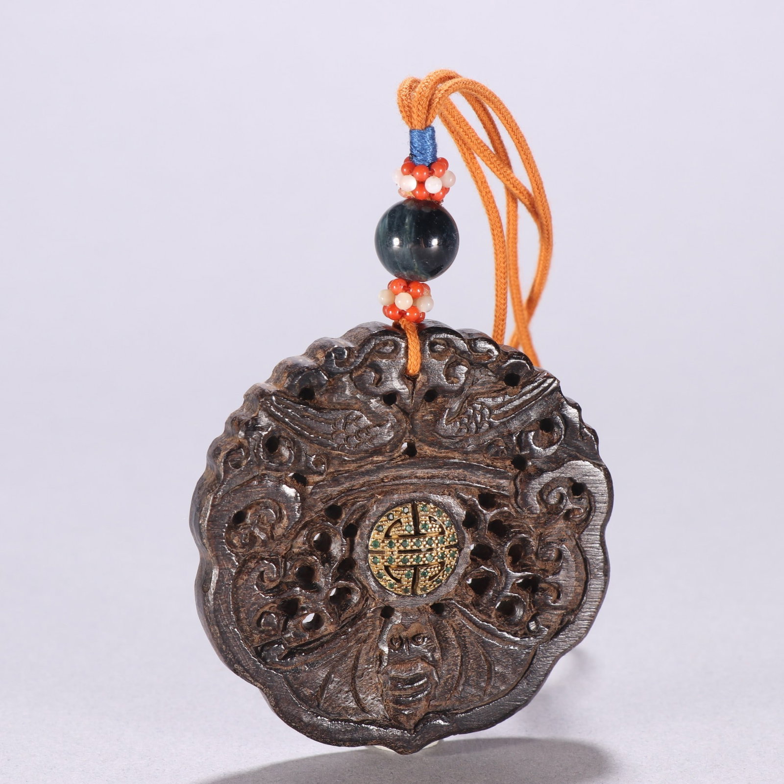 An Exquisite Eaglewood Bat Pattern Brand Pendant: An Exquisite Eaglewood Bat Pattern Brand Pendant,Qing Dynasty, China,Size:2.2in,Weight:22.2g 沉香蝙蝠挂牌,中国清代