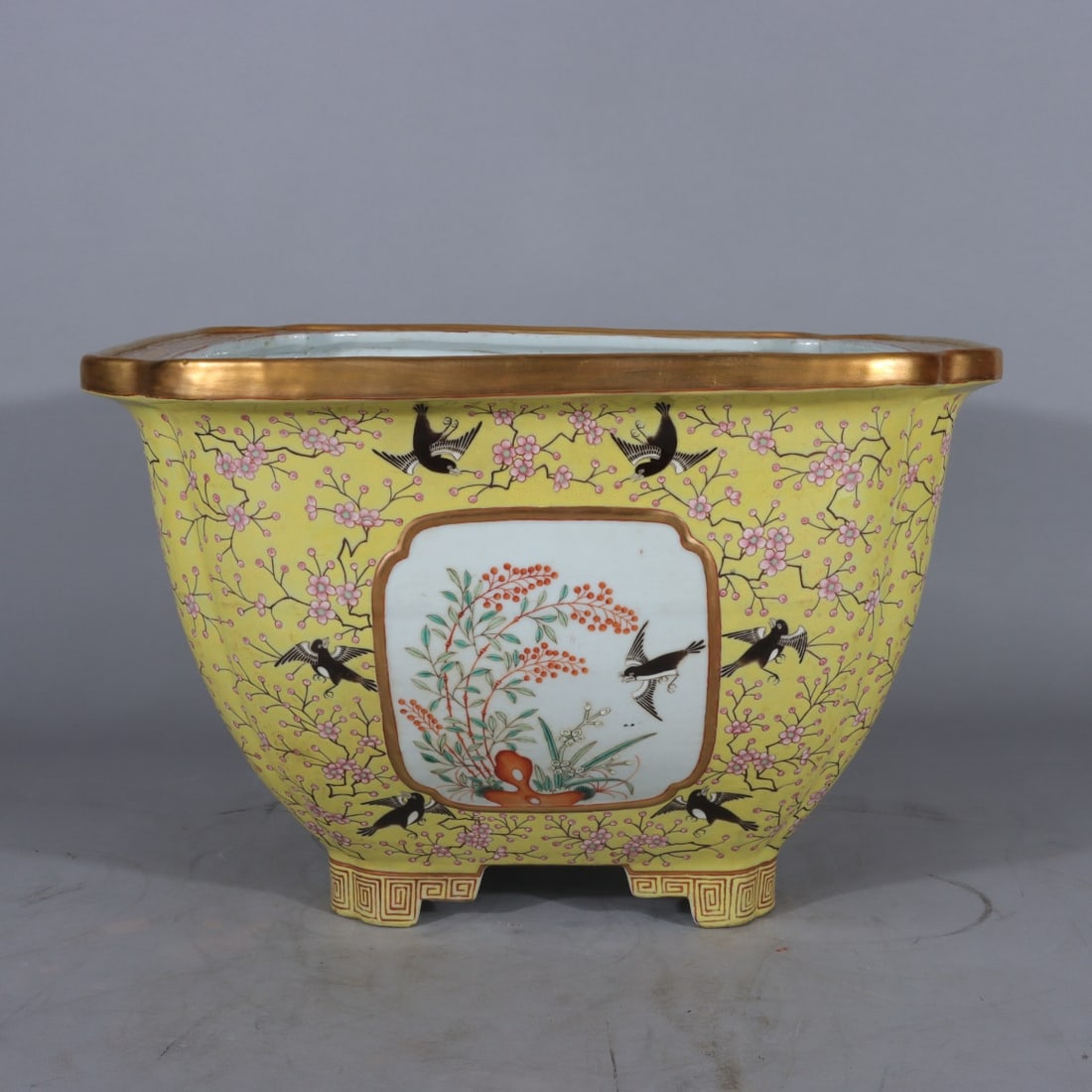 An Exquisite Famille-Rose Yellow Ground Painted Gold Flower and Bird Pattern Basin: An Exquisite Famille-Rose Yellow Ground Painted Gold Flower and Bird Pattern Basin,Qing Dynasty, China,Tongzhi Four-character Mark,Size:9.8inx11inx8.3in 粉彩黄地描金
