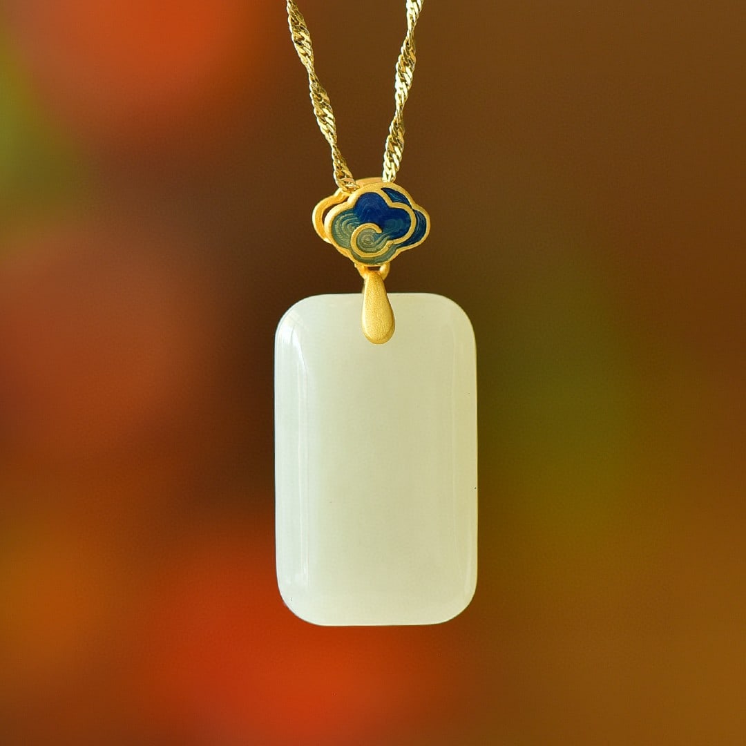 A Exquisite Silver Inlaid Hotan Jade Pendant: A Exquisite Silver Inlaid Hotan Jade Pendant,Size:0.6inx0.9in 银镶嵌和田玉平安牌吊坠