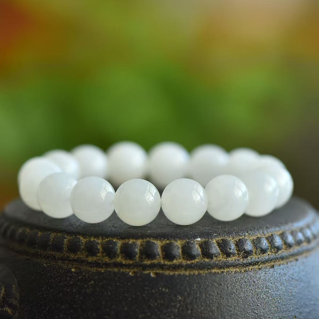 A Exquisite White Jade Bracelet - 4