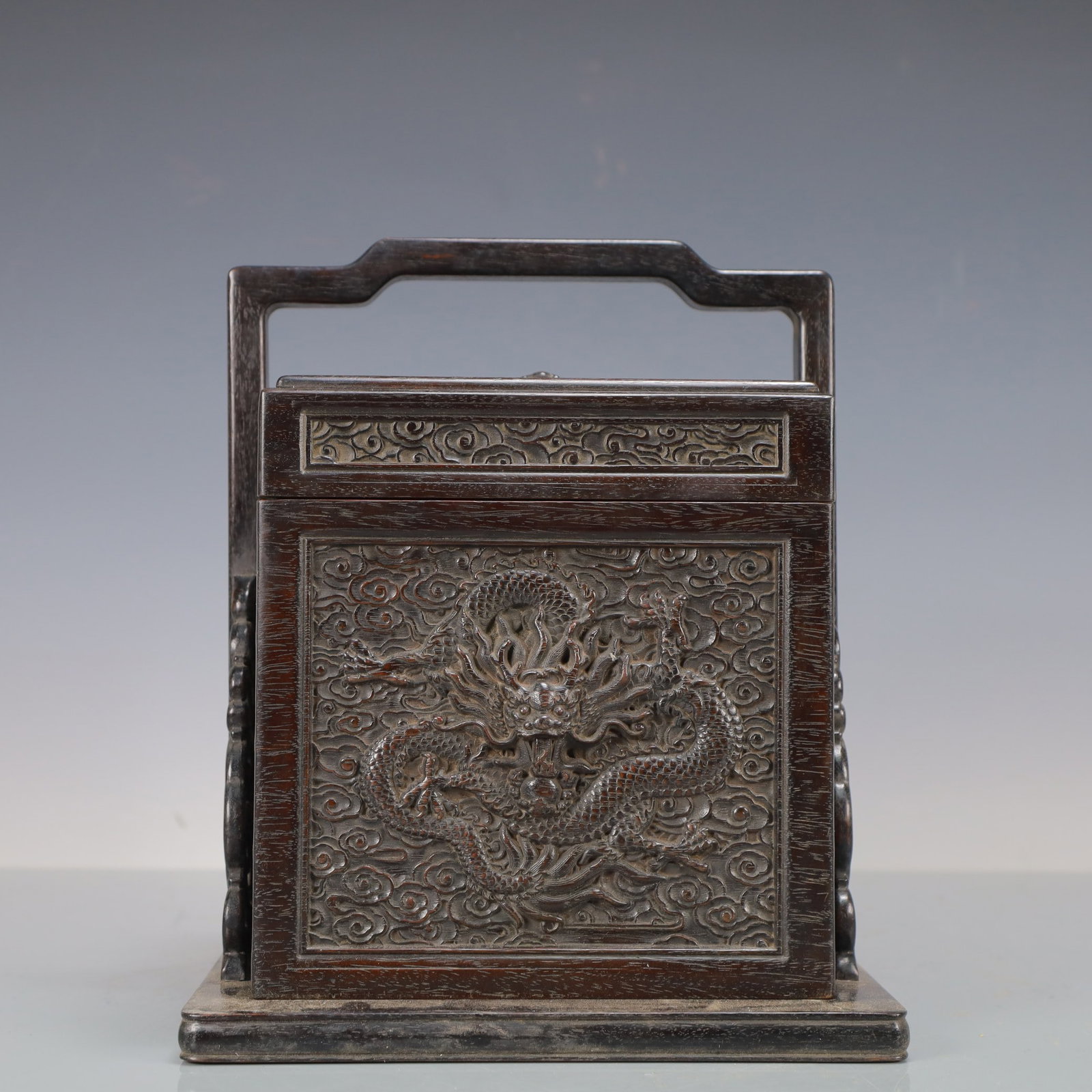 An Exquisite Zitanwood Dragon Pattern Tiered box: An Exquisite Zitanwood Dragon Pattern Tiered box,Qing Dynasty,China,Size:8.4inx8.4inx10.4in,Weight:1900g,紫檀木龙纹提盒,中国清代