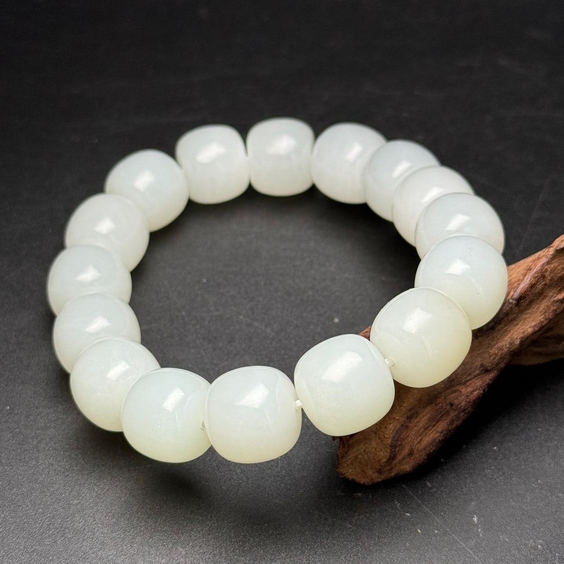 An Exquisite White Jade Bracelets - 7