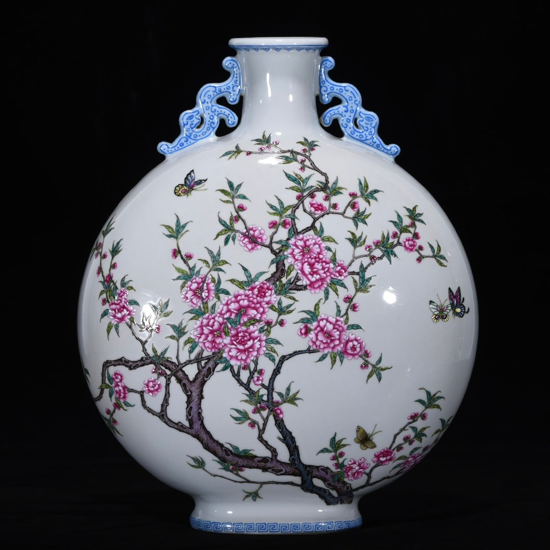 An Exquisite Famille-Rose Flower and Butterfly Pattern Vase (1 of 9)