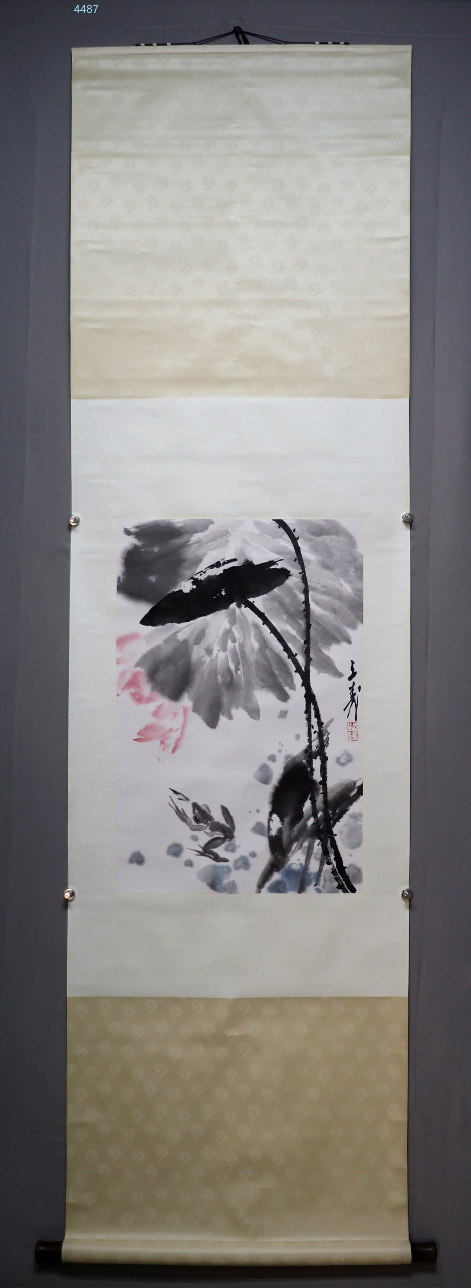 A Chinese Vertical Scroll Ink Painting of Frog on Paper (1 of 7)
